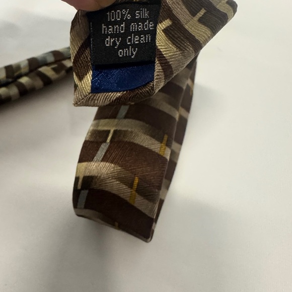 Carlos Devenezia Brown and Gold Vintage Silk Tie - Picture 5 of 6